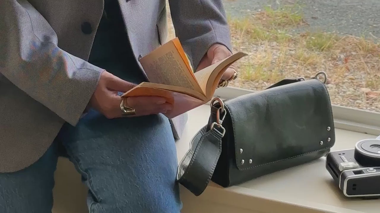 Video aperçu de la collection hiver 2025 de Charlay Stone