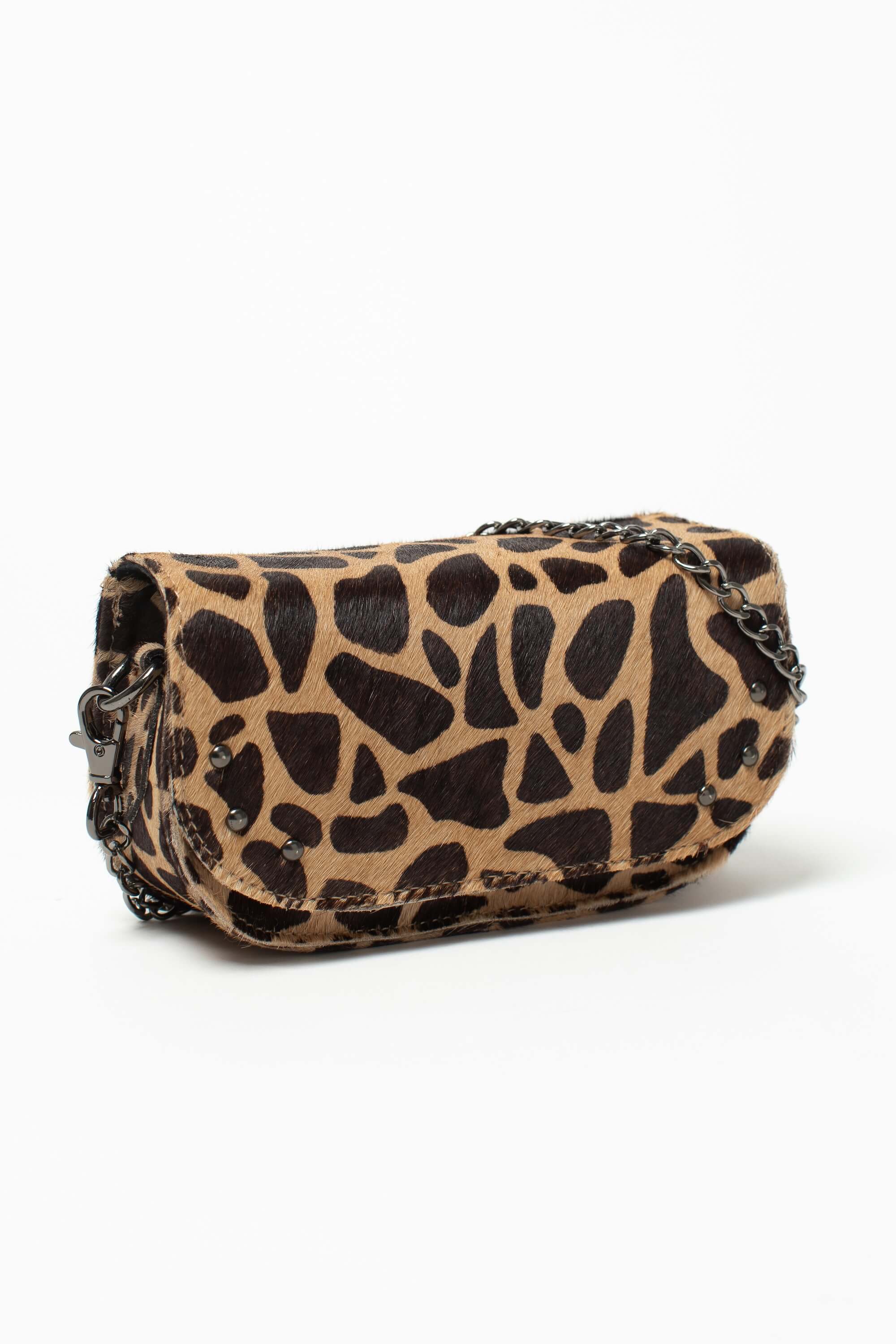 Sac bandoulière Alice Fauve de Charlay Stone en cuir pony animalier imprimé girafe.
